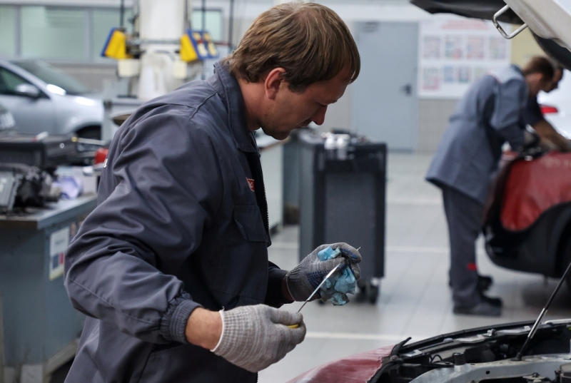 Два в одном: какие бесплатные услуги сегодня можно получить в автомагазинах и СТО