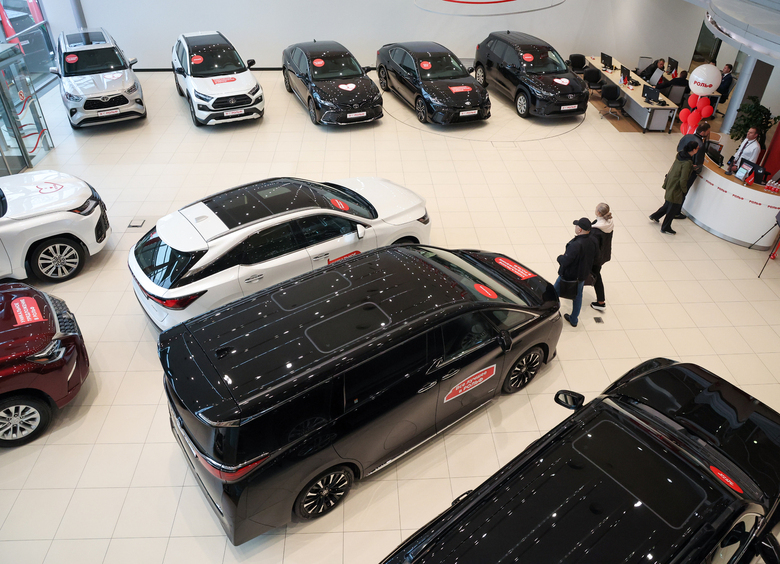 Доля новых автомобилей, купленных в кредит, выросла в России до 46% Доля новых автомобилей, купленных в кредит, выросла в России до 46%