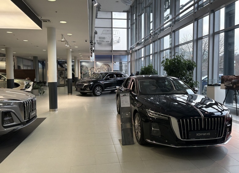 Черный лебедь: российские автодилеры испытывают чудовищные проблемы