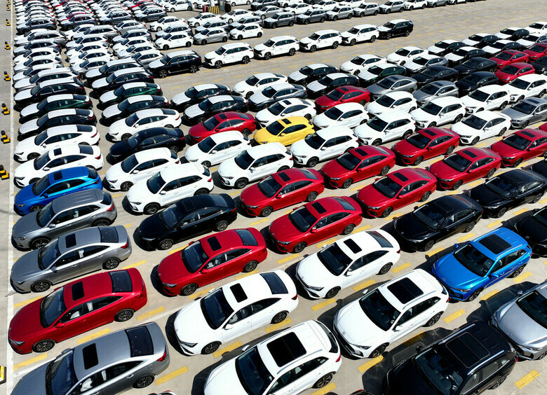 Российский рынок подержанных машин просел впервые за 8 месяцев Российский рынок подержанных машин просел впервые за 8 месяцев