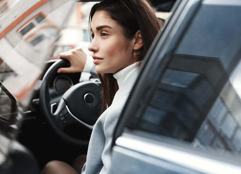 В преддверии 8 марта названы самые популярные машины у россиянок