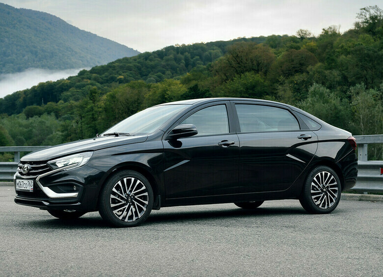 АВТОВАЗ снизил темпы производства бизнес-седана LADA Aura