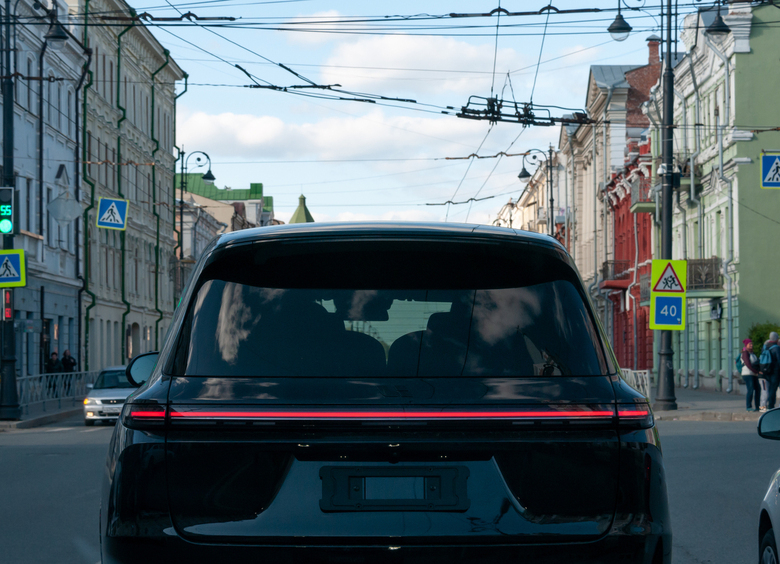 Битый битого везет. Li Auto нашла странного дистрибутора в России