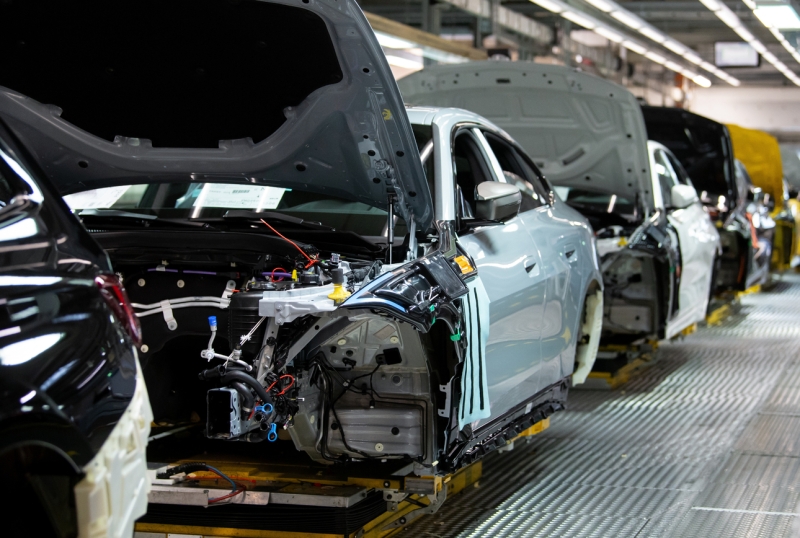 Перед лицом краха: BMW и думать не думает о полноценном возвращении в Россию