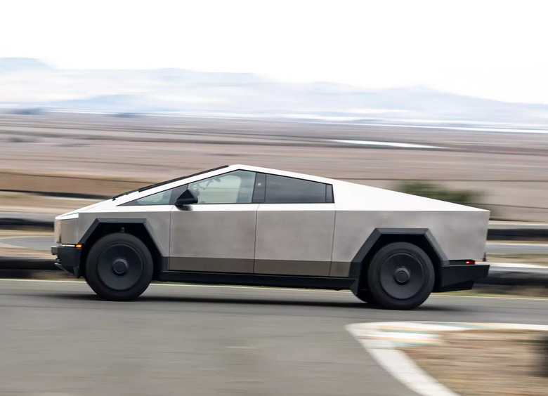 Tesla отзывает все свои Cybertruck из-за риска потери крыши