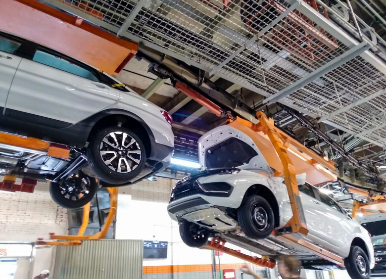 В Совфеде разработали условия возвращения западных автобрендов в Россию В Совфеде разработали условия возвращения западных автобрендов в Россию