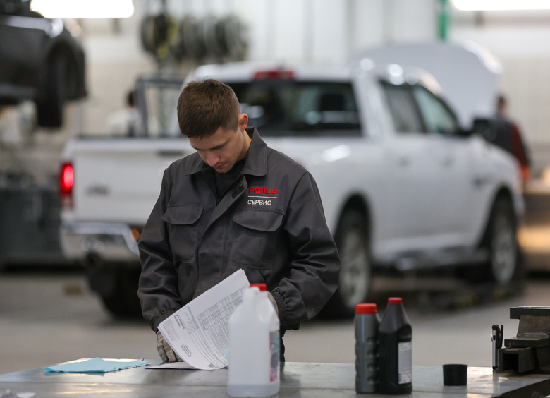 «Конские» цены на ремонт: дряхлеющий автопарк страны разоряет автовладельцев