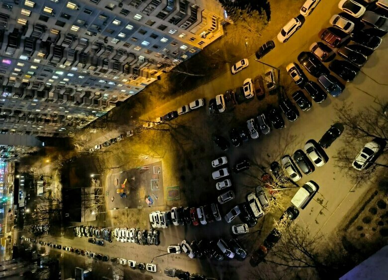 «Бунт» в Ново-Переделкино: жителей столичного района хотят лишить парковок «Бунт» в Ново-Переделкино: жителей столичного района хотят лишить парковок