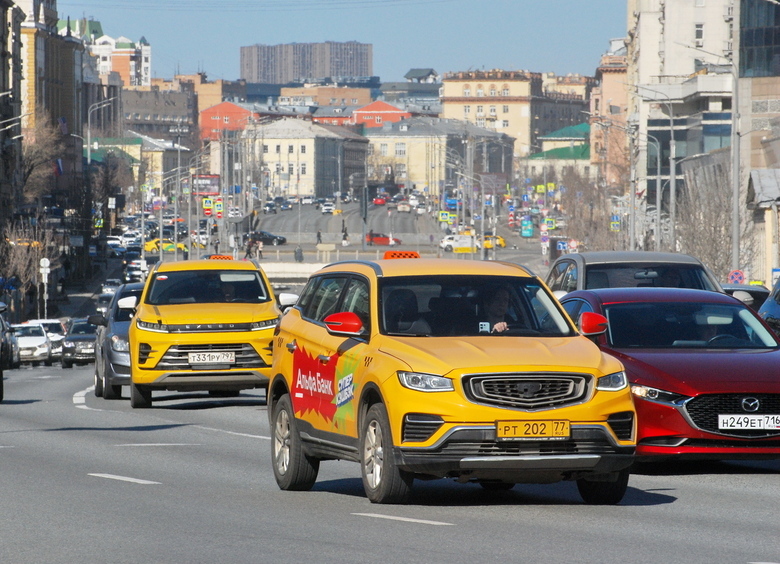 В Москве сократилось число аварий с участием автомобилей такси