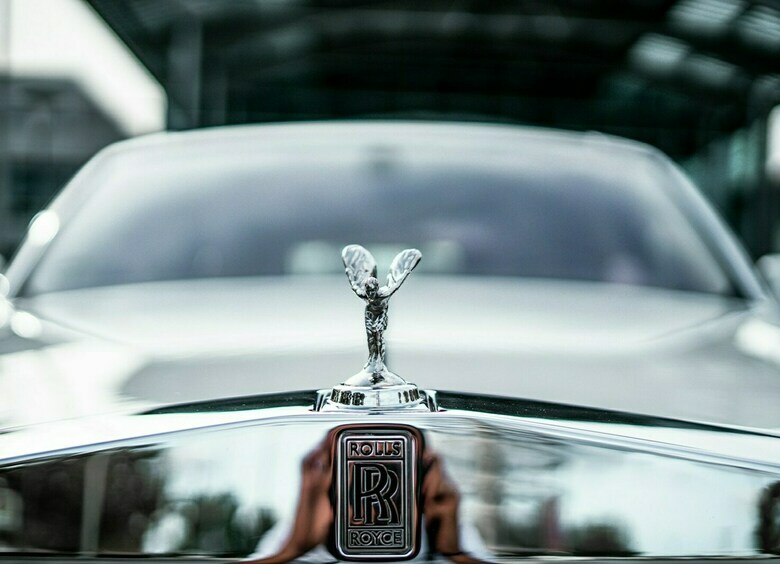 Россияне стали намного чаще арендовать премиальные и люксовые автомобили