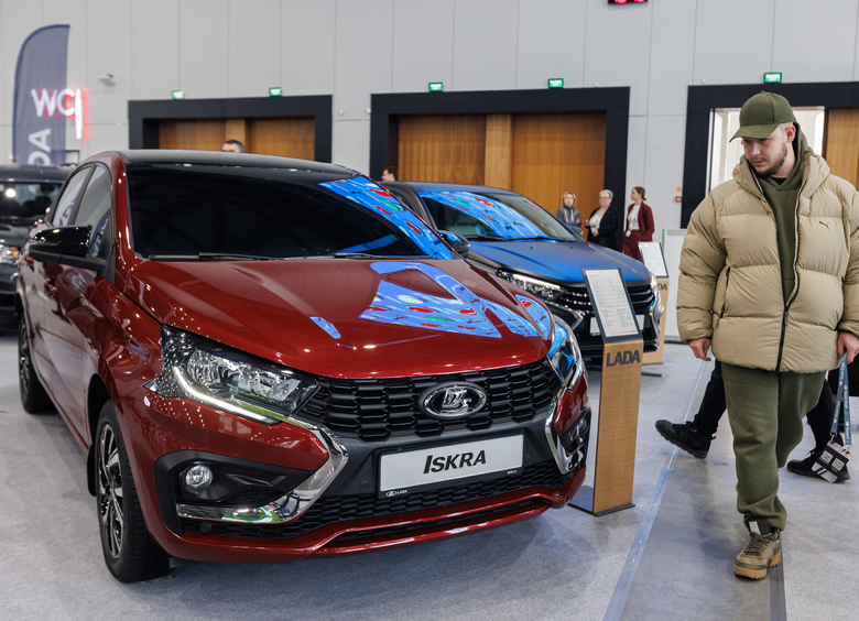 Дилеры начали собирать предварительные заявки на LADA Iskra Дилеры начали собирать предварительные заявки на LADA Iskra