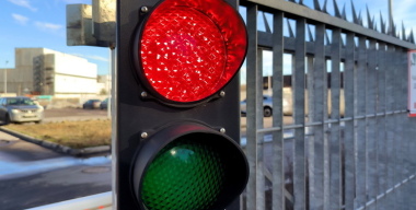 Проскочить во чтобы то ни стало: светофоры вооружили странной функцией