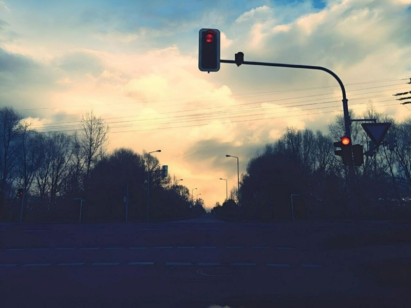 Проскочить во чтобы то ни стало: светофоры вооружили странной функцией