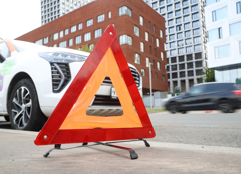 Россиян предупредили о новой, но на самом деле старой схеме автоподстав