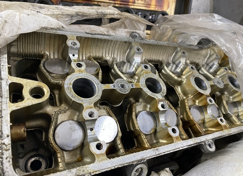 Божественная Camry: почему в России так любят старые японские автомобили Божественная Camry: почему в России так любят старые японские автомобили