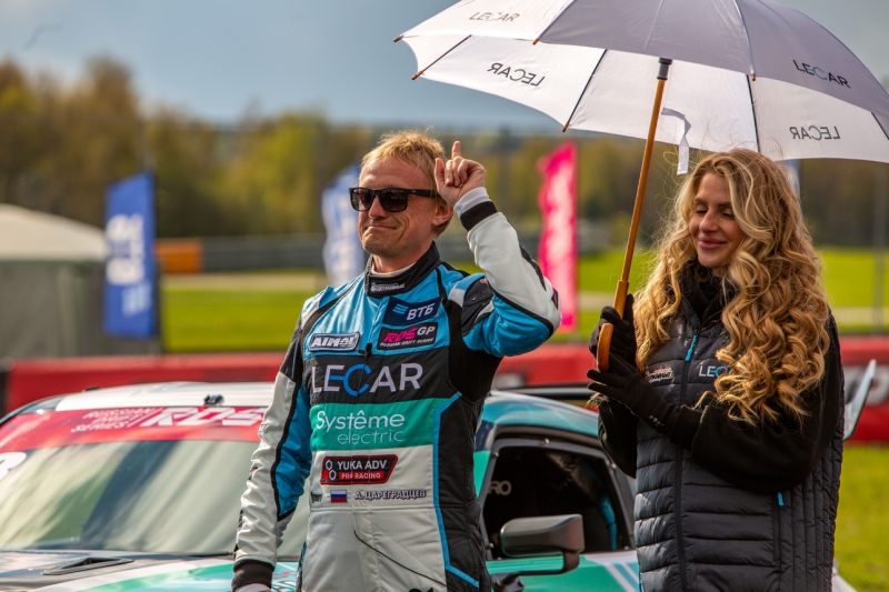 RDS GP 2025 — начало: Шабанов первый, Лосев на подиуме, Цареградцев — за линией RDS GP 2025 — начало: Шабанов первый, Лосев на подиуме, Цареградцев — за линией