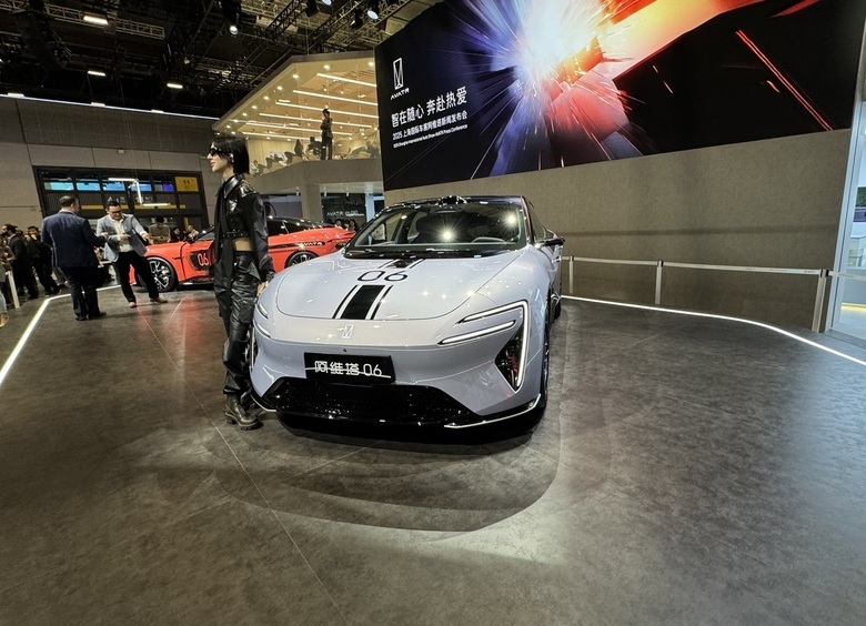 Шанхайский автосалон-2025: Changan уходит в небо, оставаясь на земле