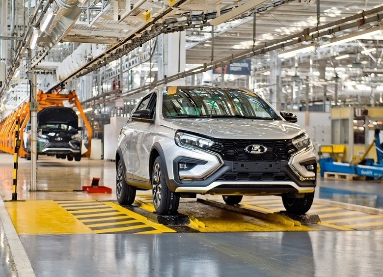 На АВТОВАЗе возобновилась сборка машин после корпоративного отпуска