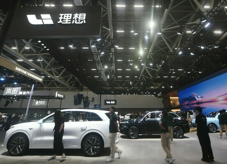 Названы цены кроссоверов Li Auto для России и новые сроки официальных продаж