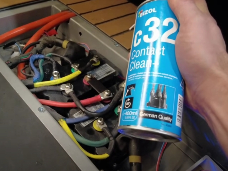 Выходим из спячки: как правильно подготовить дачную технику к летнему сезону Выходим из спячки: как правильно подготовить дачную технику к летнему сезону