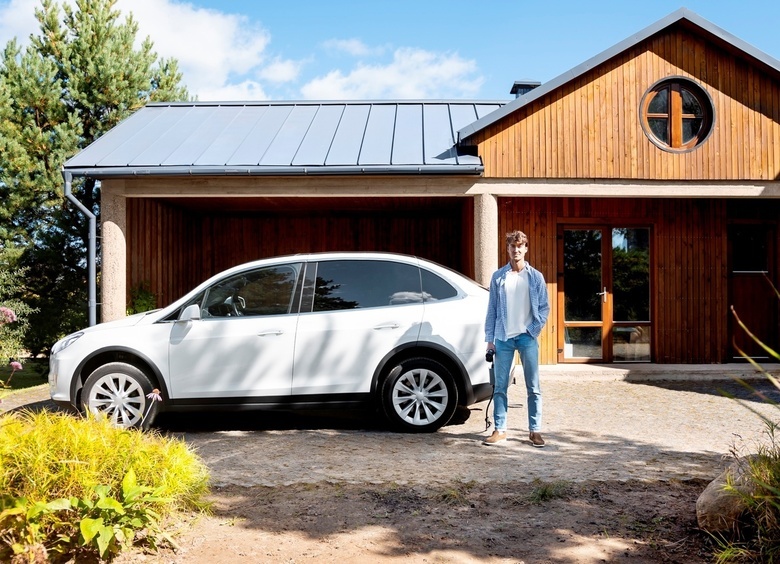 Спрячь за высоким забором: как уберечь автомобиль от дачного угона