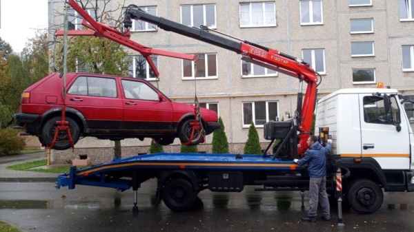 Машину без техосмотра ГАИ может забрать как «автохлам». В каком случае? Машину без техосмотра ГАИ может забрать как «автохлам». В каком случае?